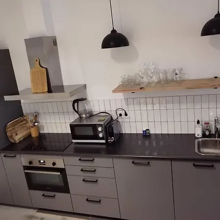 Apartment Lovely 2 Bedroom Serviced In Rotterdam